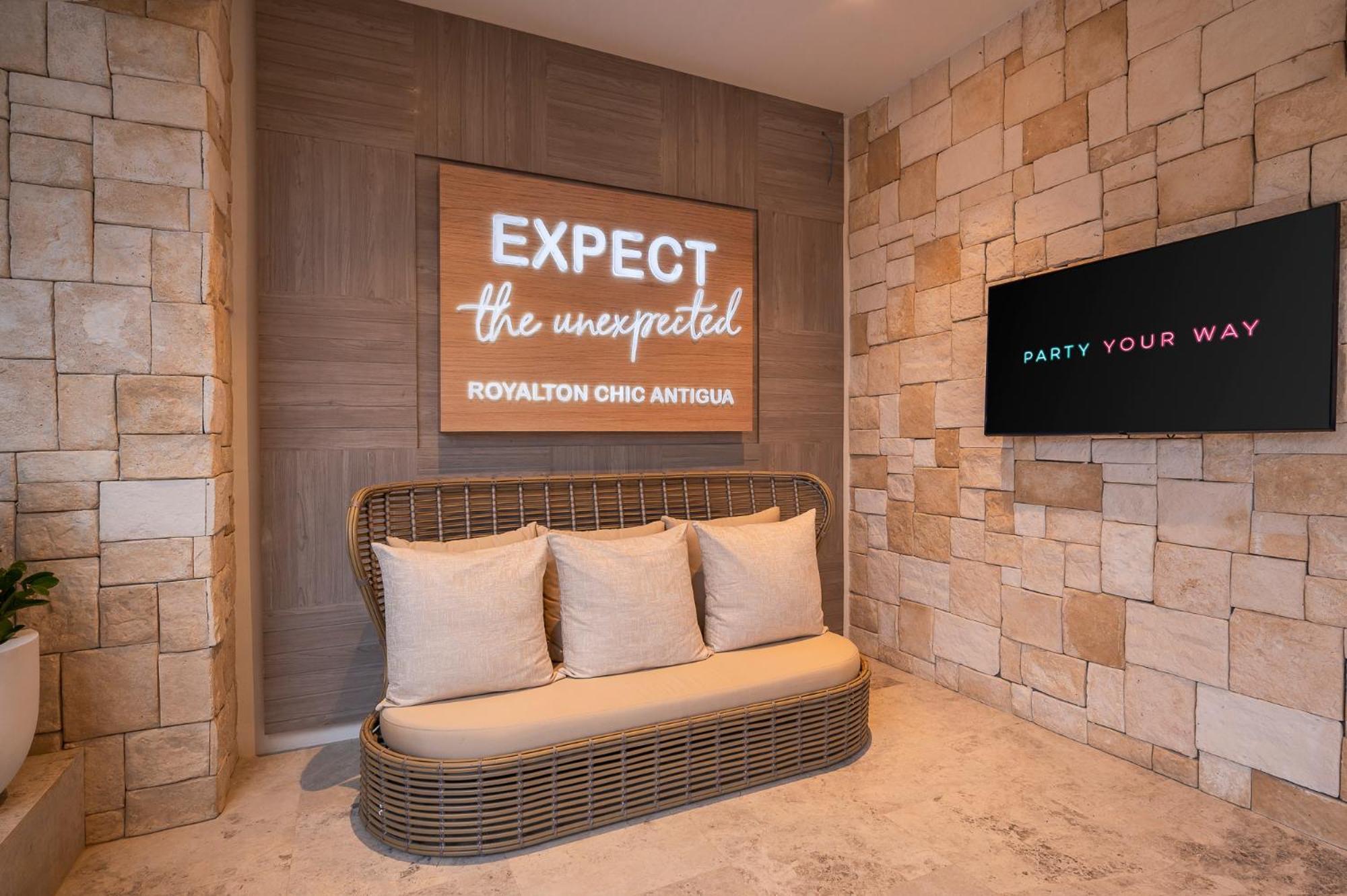 St. John's Royalton Chic Antigua, An Autograph Collection All-Inclusive Resort - Adults Only מראה חיצוני תמונה